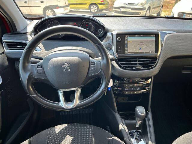 PEUGEOT 208 ALLURE 1.2 E-THP AUTO SPANISH LHD IN SPAIN 82000 MILES SUPERB 2015